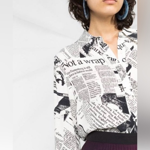Diane Von Furstenberg Lorelei Two newspaper print crepe shirt size small novelty - Picture 4 of 9